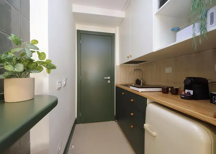 Big Mama S Apartment *